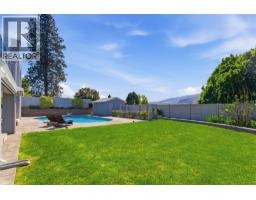 2090 Bennett Road, Kelowna, BC V1V2C2 Photo 46