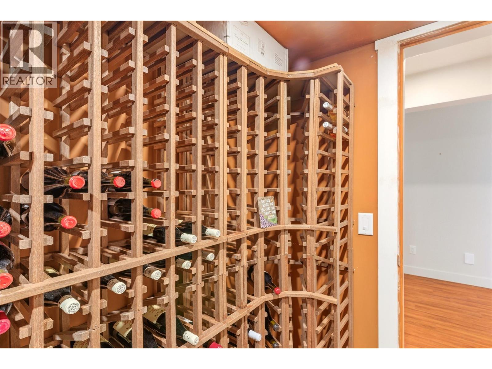2090 Bennett Road - 33