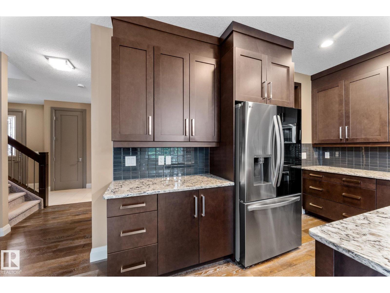 30 HICKORY TR - Image 20