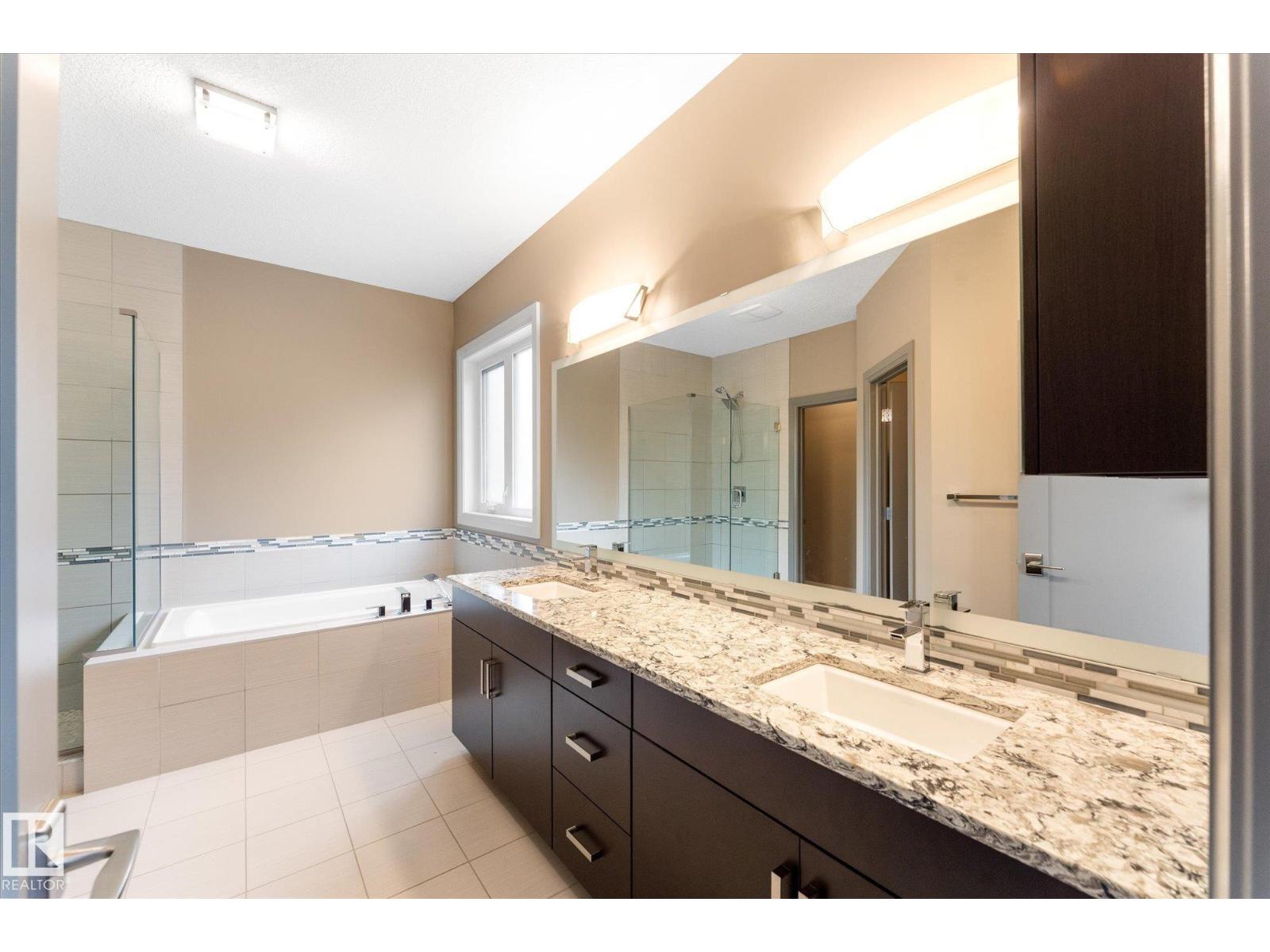 30 HICKORY TR - Image 31