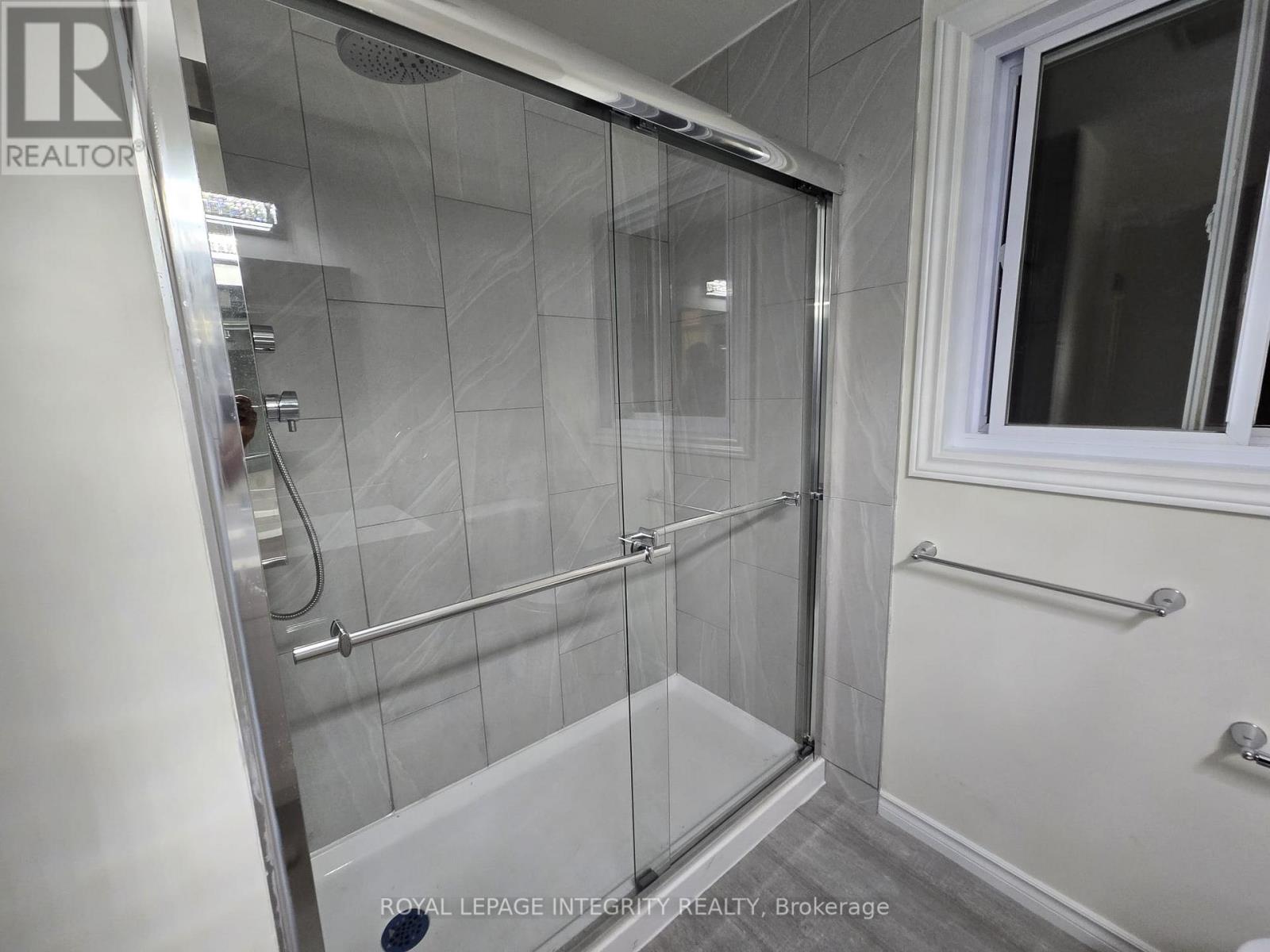 3 Bed, 2 Bath House for Rent in Ottawa – 53 SARRAZIN WAY, Ottawa – MLS# X13607106 - Image 20