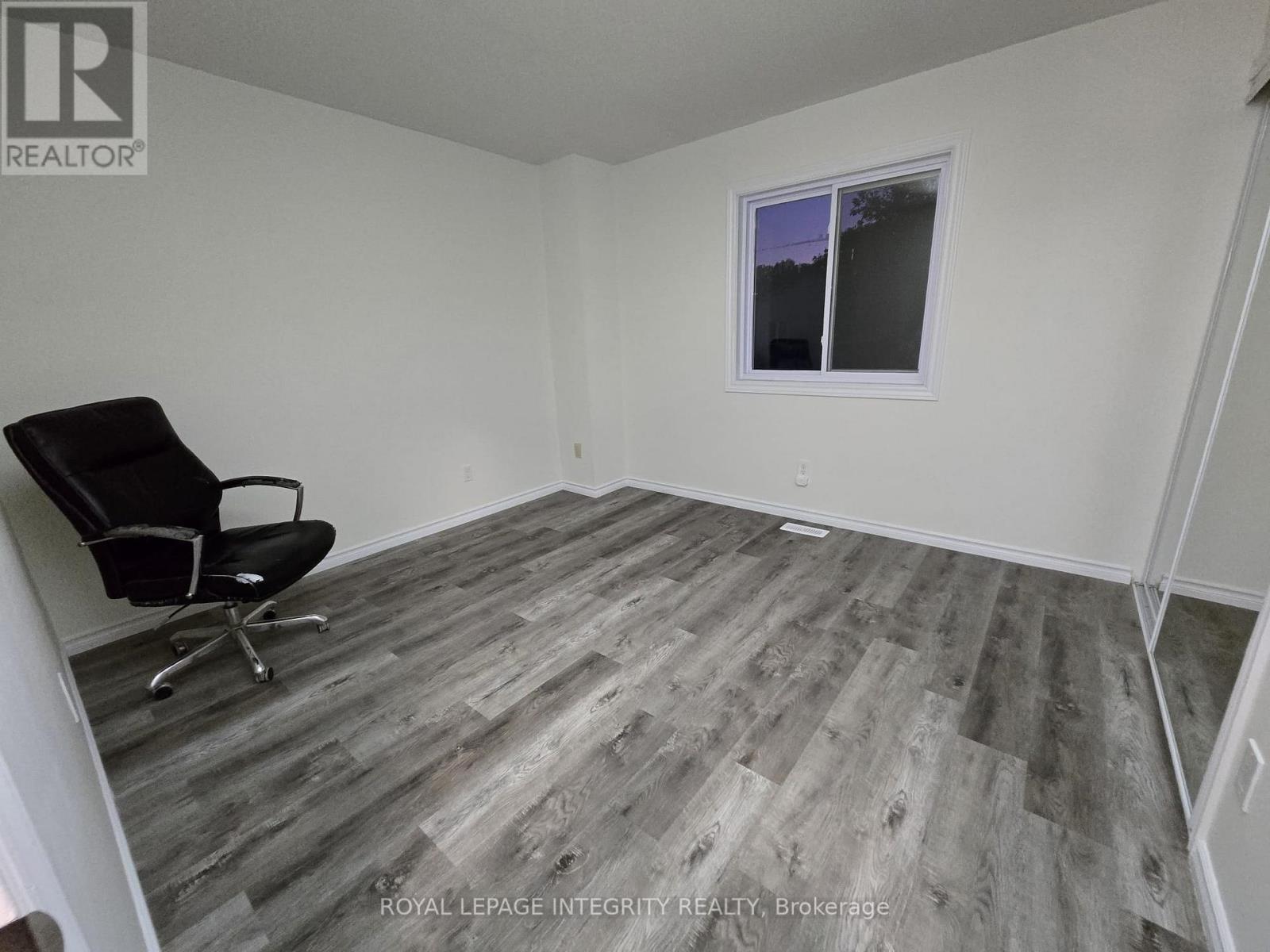 3 Bed, 2 Bath House for Rent in Ottawa – 53 SARRAZIN WAY, Ottawa – MLS# X13607106 - Image 14