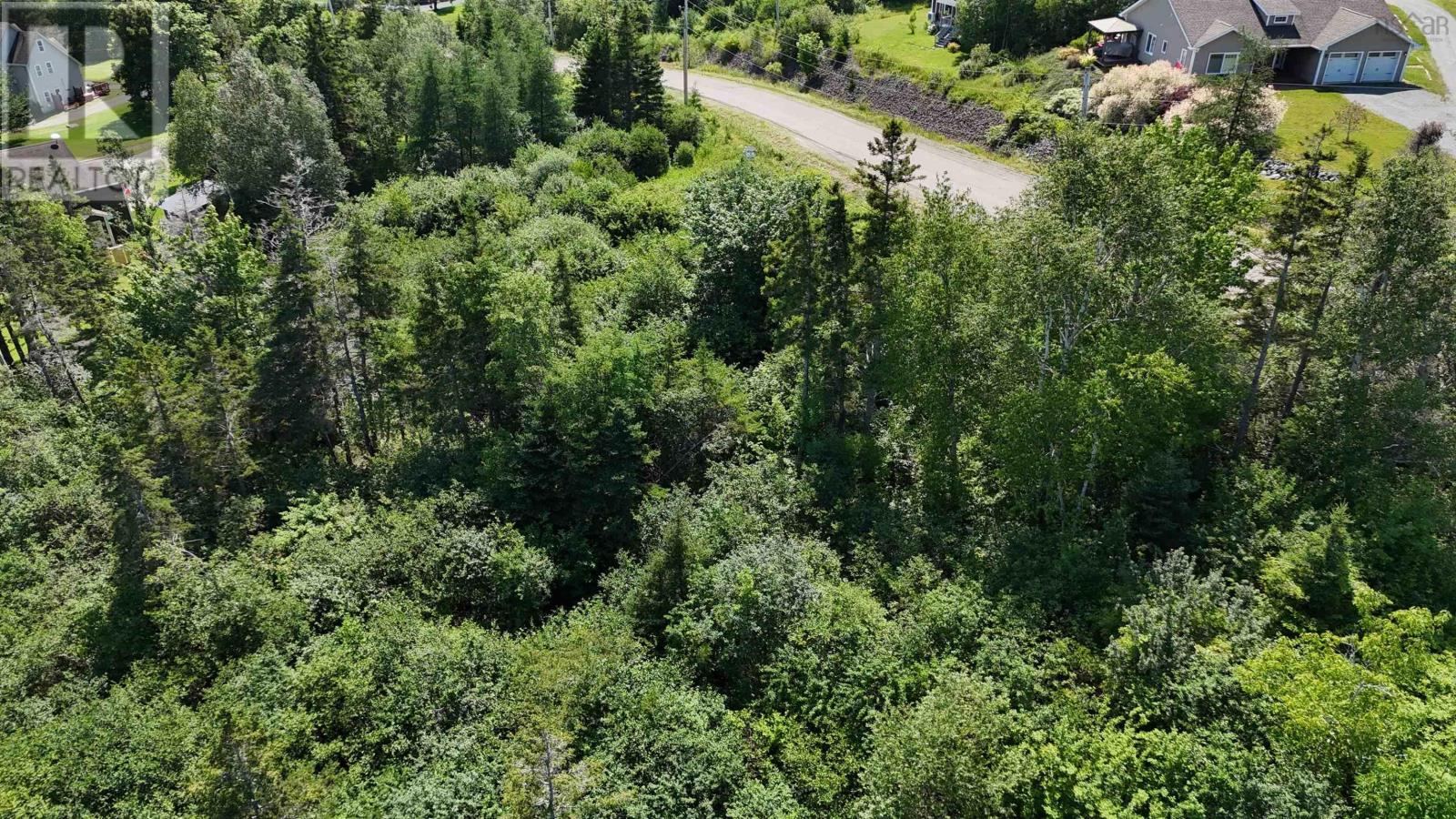 Alderwood Lane, Baddeck — photo 3