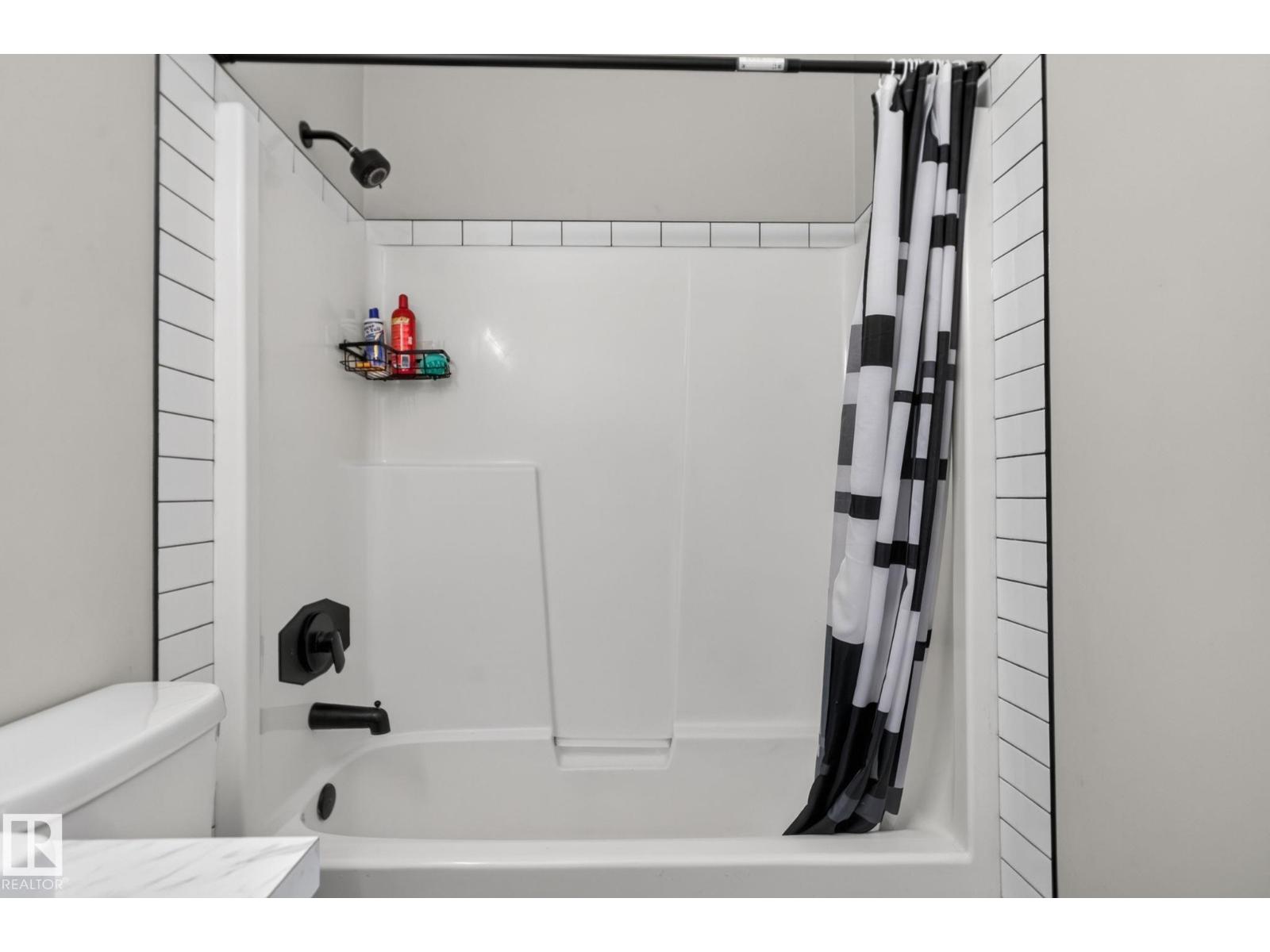 15174 22 ST NW - 26