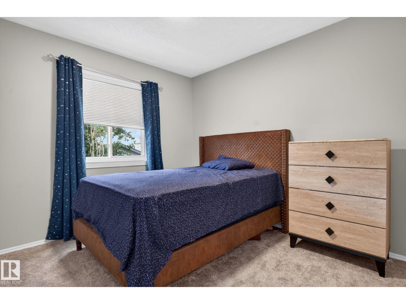15174 22 ST NW - 27