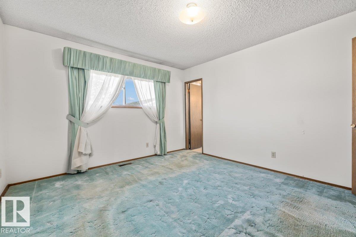 6708 31 AV NW - Image 14