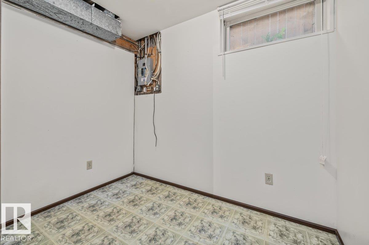 6708 31 AV NW - Image 23