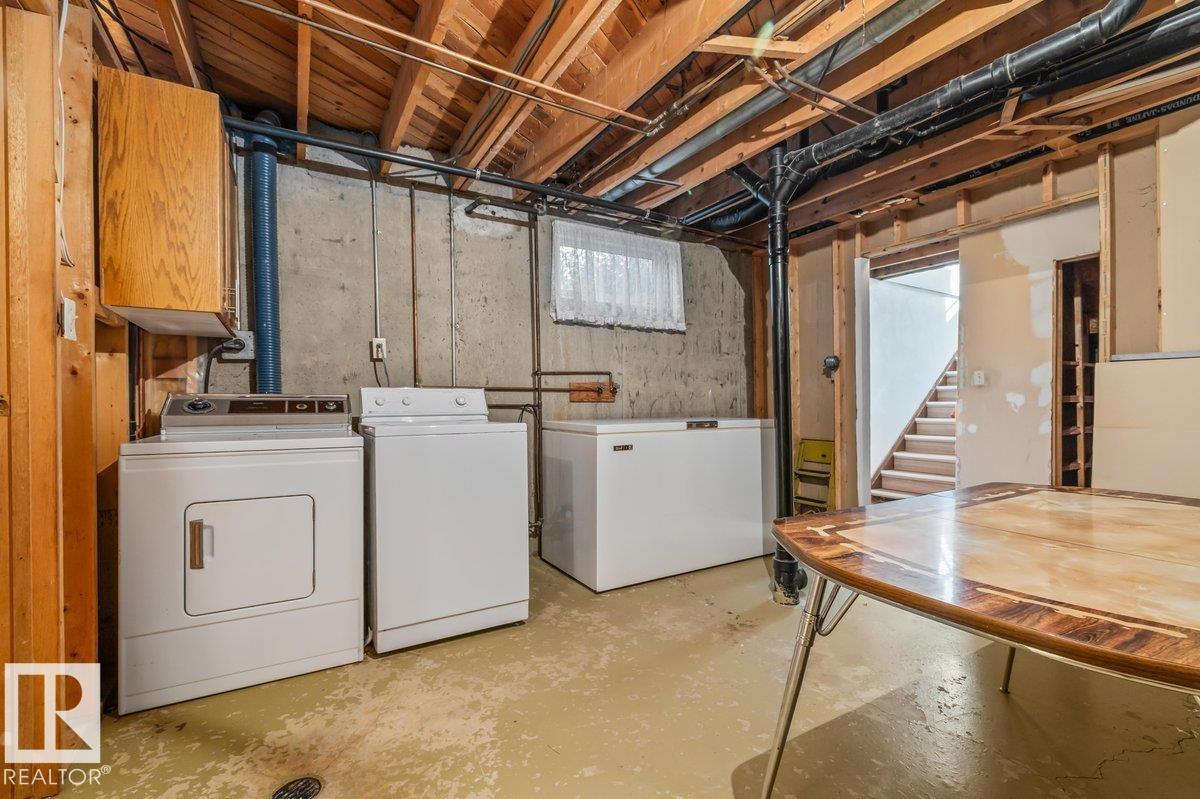 6708 31 AV NW - 25