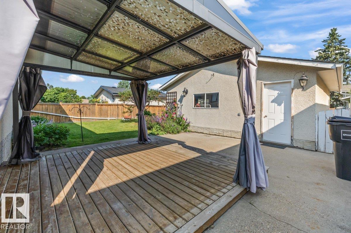 6708 31 AV NW - 29