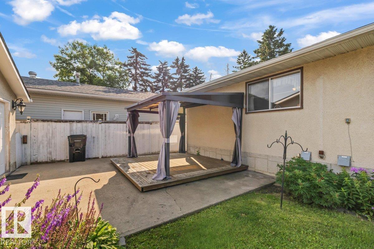 6708 31 AV NW - Image 30