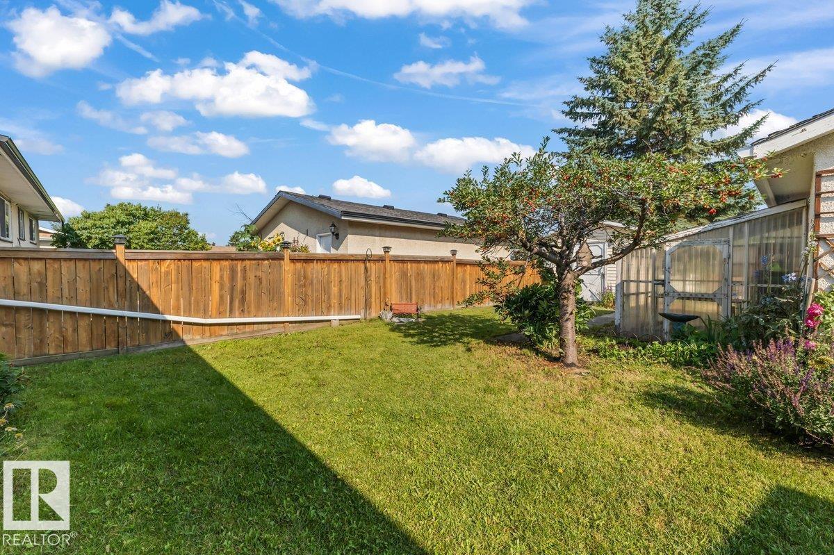6708 31 AV NW - Image 32