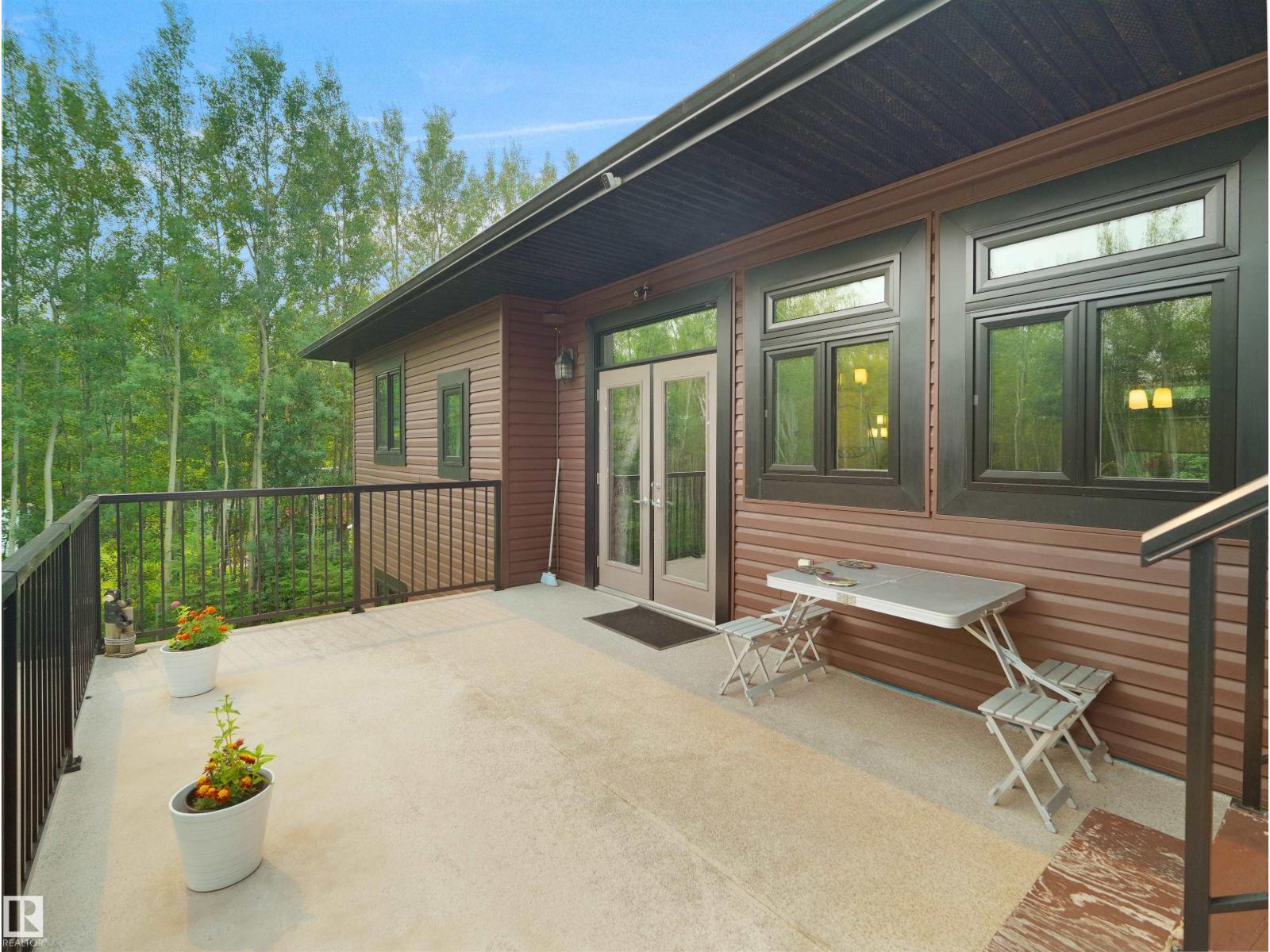 #128 462054 RGE ROAD 11 - 24