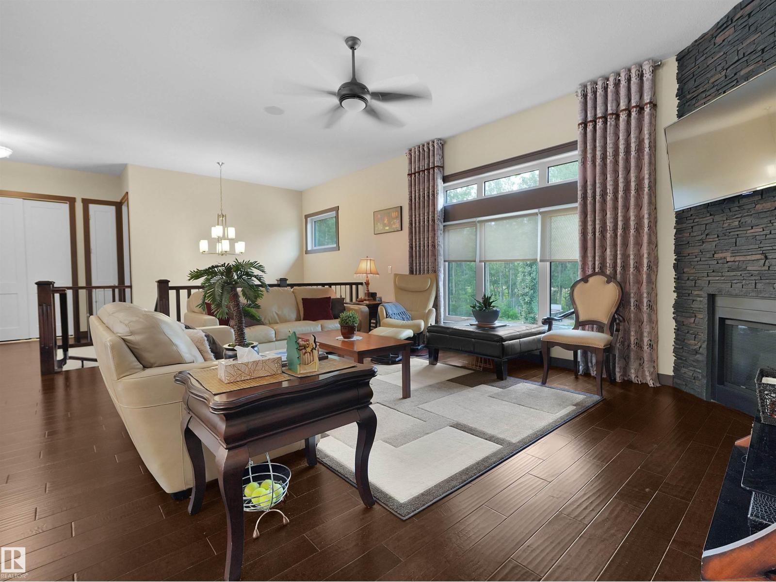 #128 462054 RGE ROAD 11 - 7