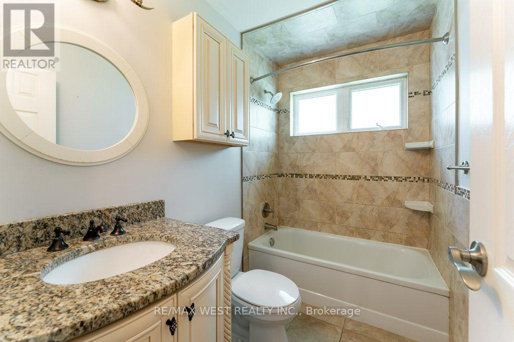 67 MAY AVENUE - 18
