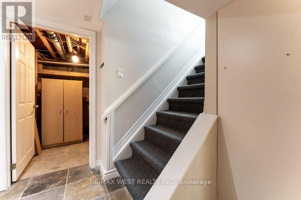 67 MAY AVENUE - 22