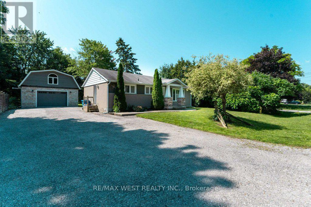 67 MAY AVENUE - 3