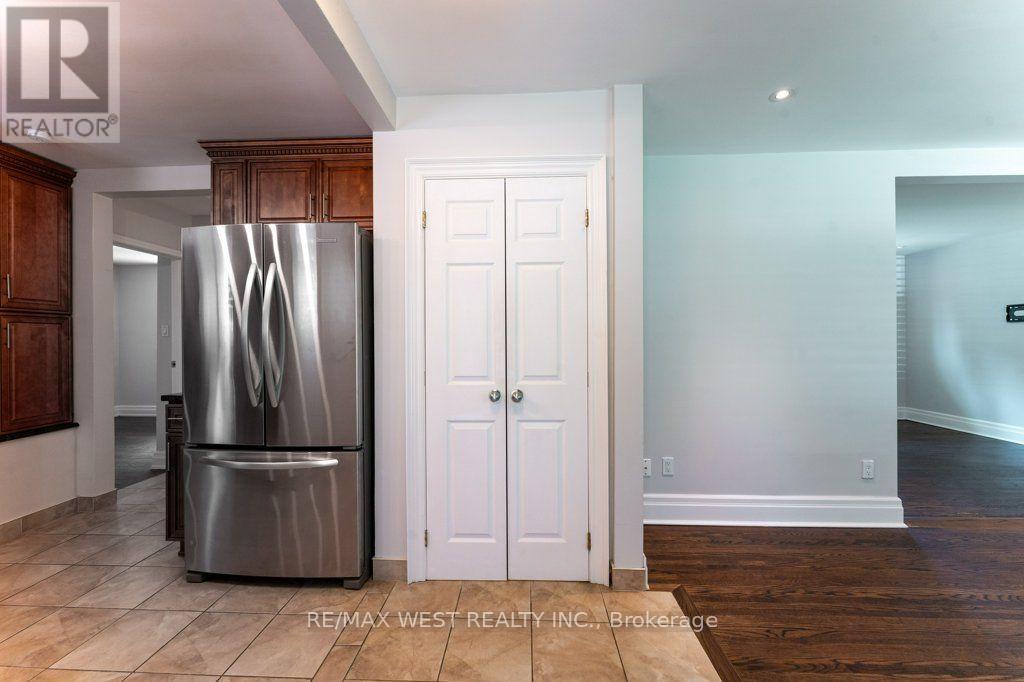 67 MAY AVENUE - 5