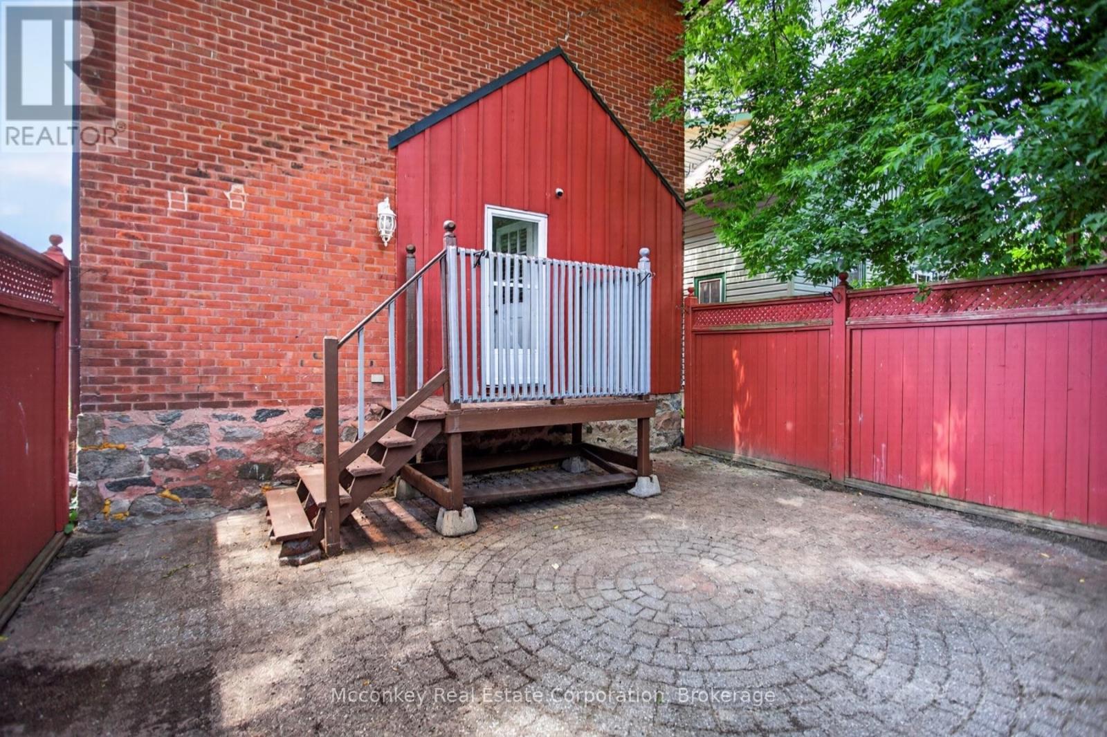 730 PARK STREET S - 27