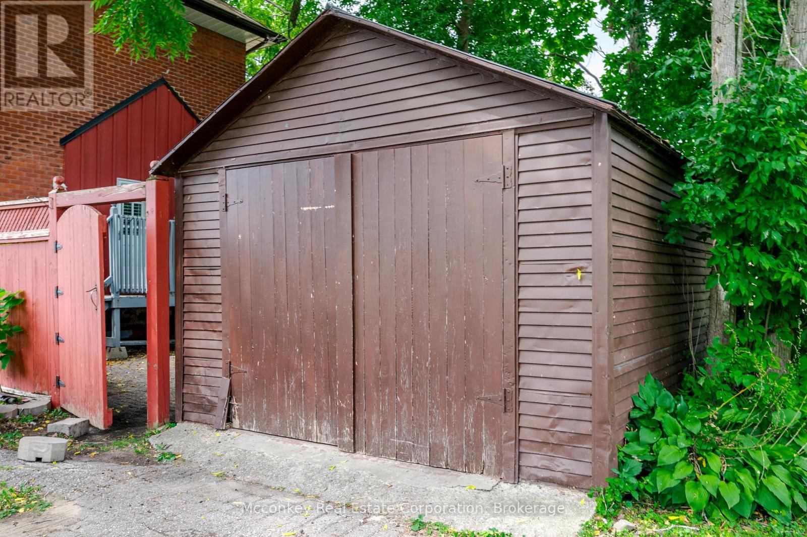 730 PARK STREET S - 31