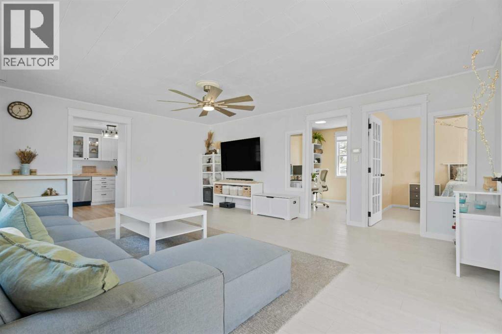 606 4 Street - Image 10