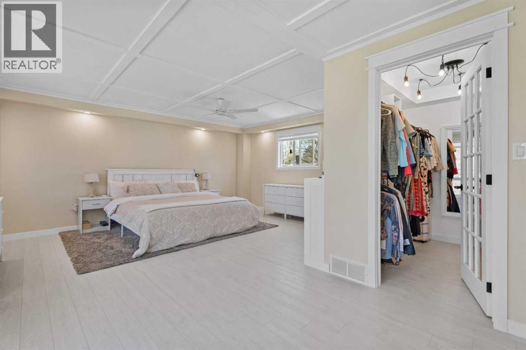 606 4 Street - Image 23