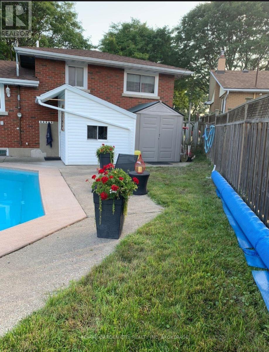 8842 ROOSEVELT STREET - 28