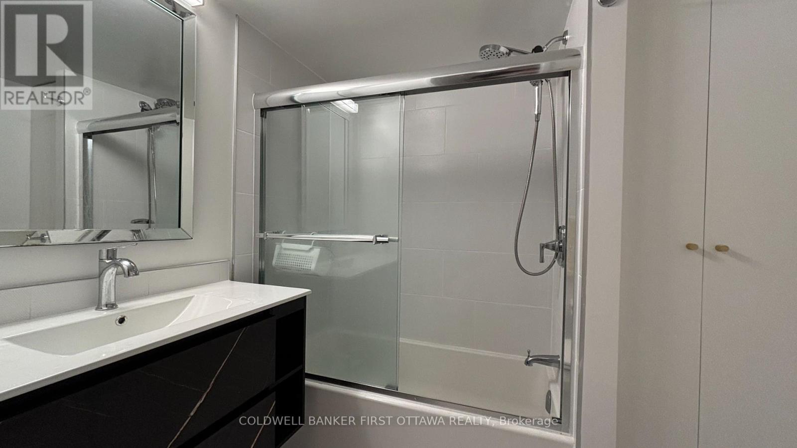 2 Bed, 2 Bath House for Rent in Ottawa – 1A – 142 WAVERLEY STREET, Ottawa – MLS# X13607128 - Image 15