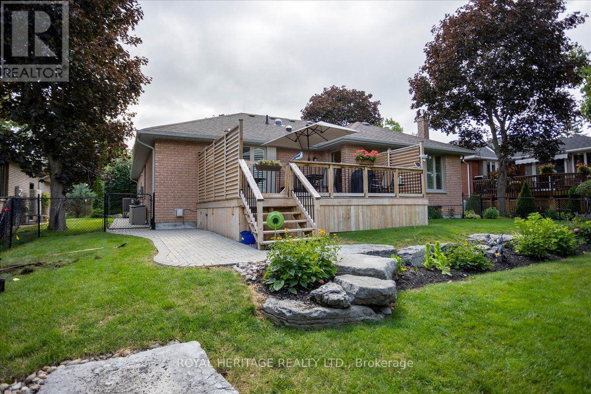 Thumbnail 37