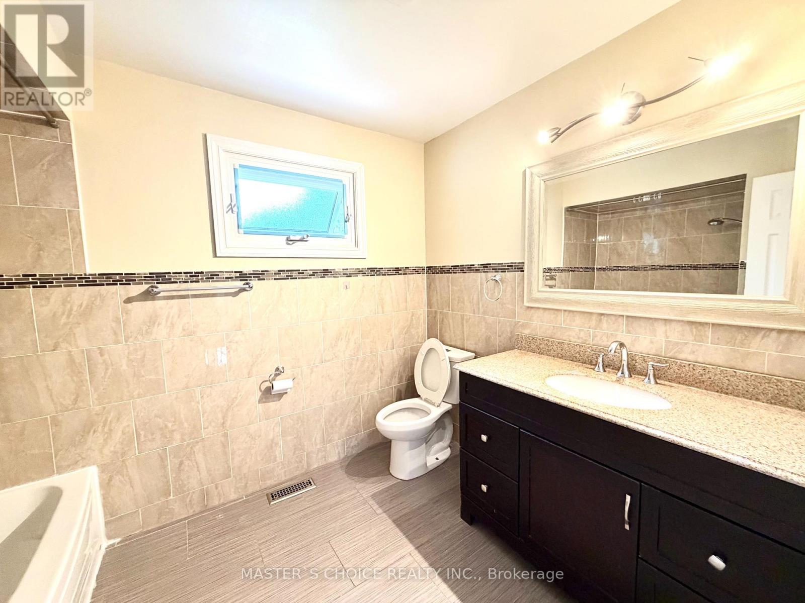 212 FINCHAM AVENUE - 25