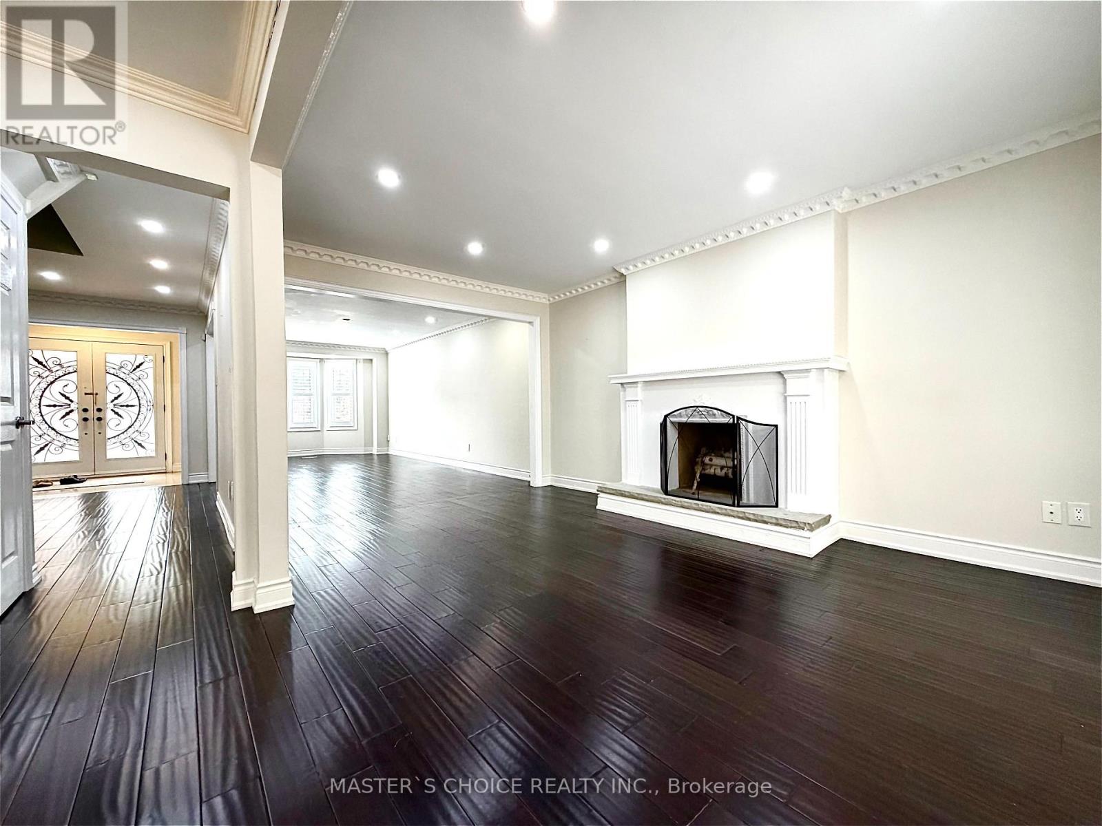 212 FINCHAM AVENUE - 5