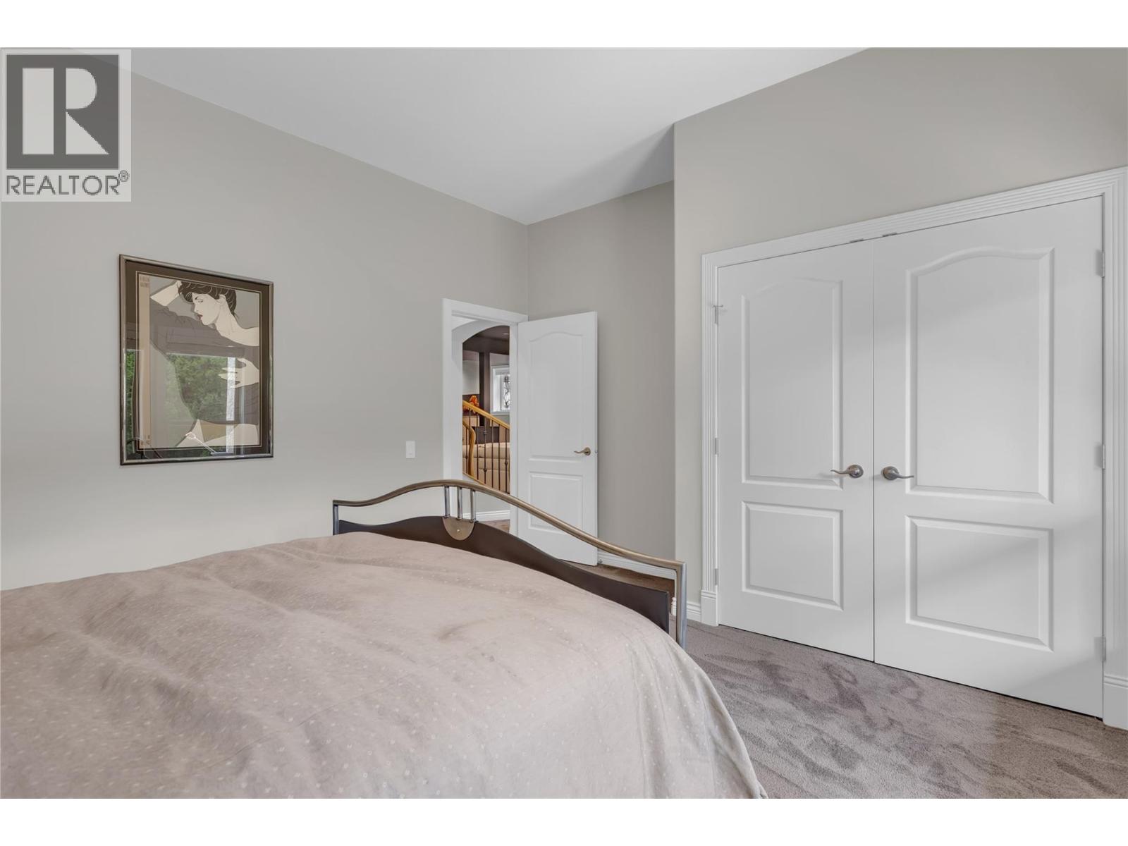 628 Spruceview Place S - 60