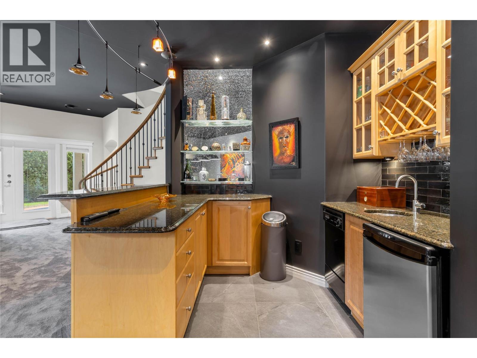 628 Spruceview Place S - 53