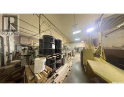 318 K Avenue S, Saskatoon, SK S7M2E1 Photo 13