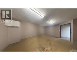 318 K Avenue S, Saskatoon, SK S7M2E1 Photo 6