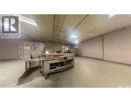 318 K Avenue S, Saskatoon, SK S7M2E1 Photo 11