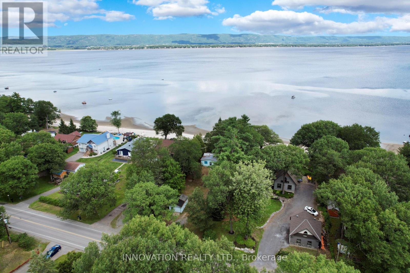186 BAYVIEW DRIVE - 25