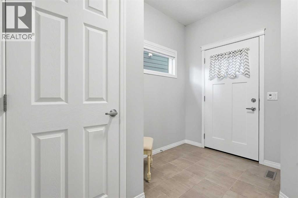 66 Masters Place SE, Mahogany, Calgary photo 2