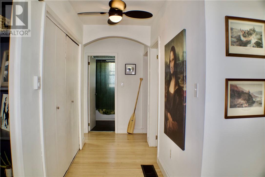 49 Worthington - Image 17