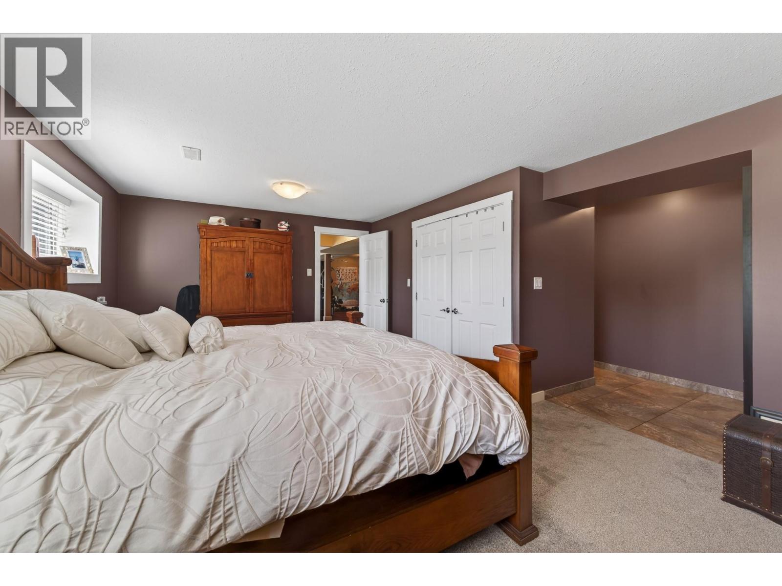 976 Holt Street - 24