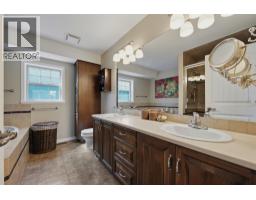 2249 Wilkinson Street, Kelowna, BC V1Y7Z1 Photo 33