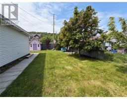 9 Brook Road thumbnail 36