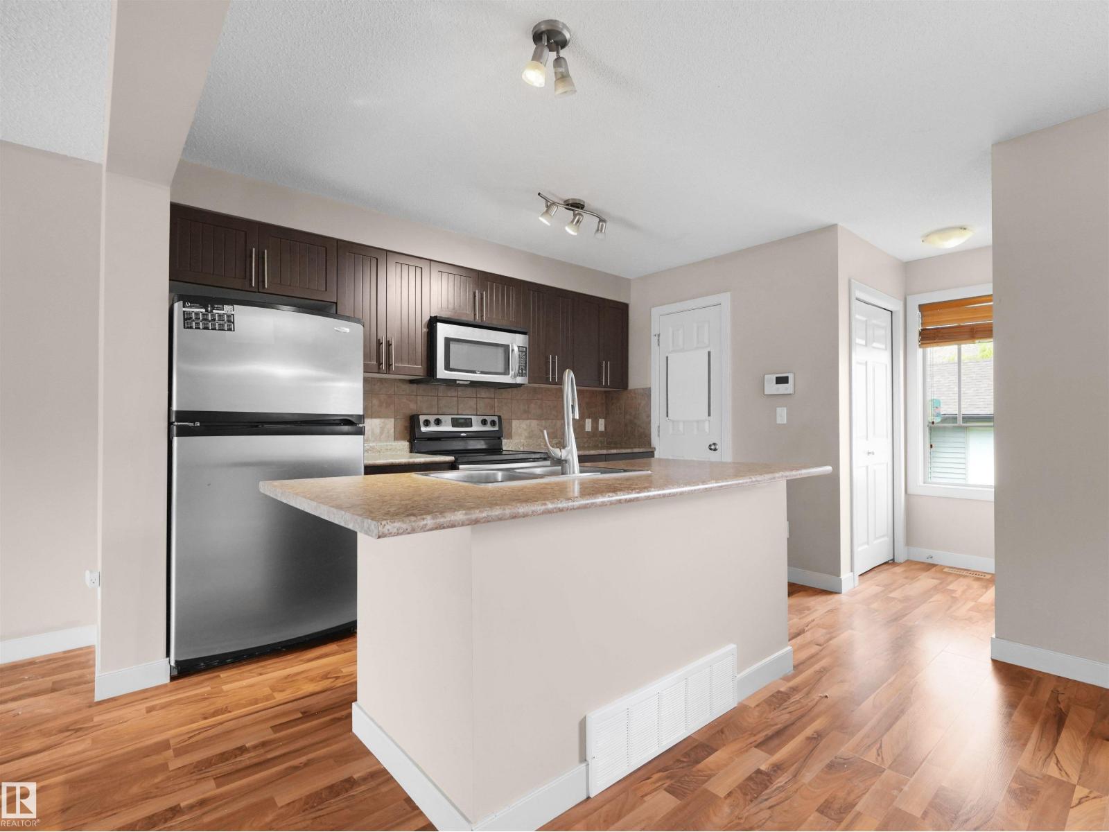 2512 ANDERSON WY SW - 10