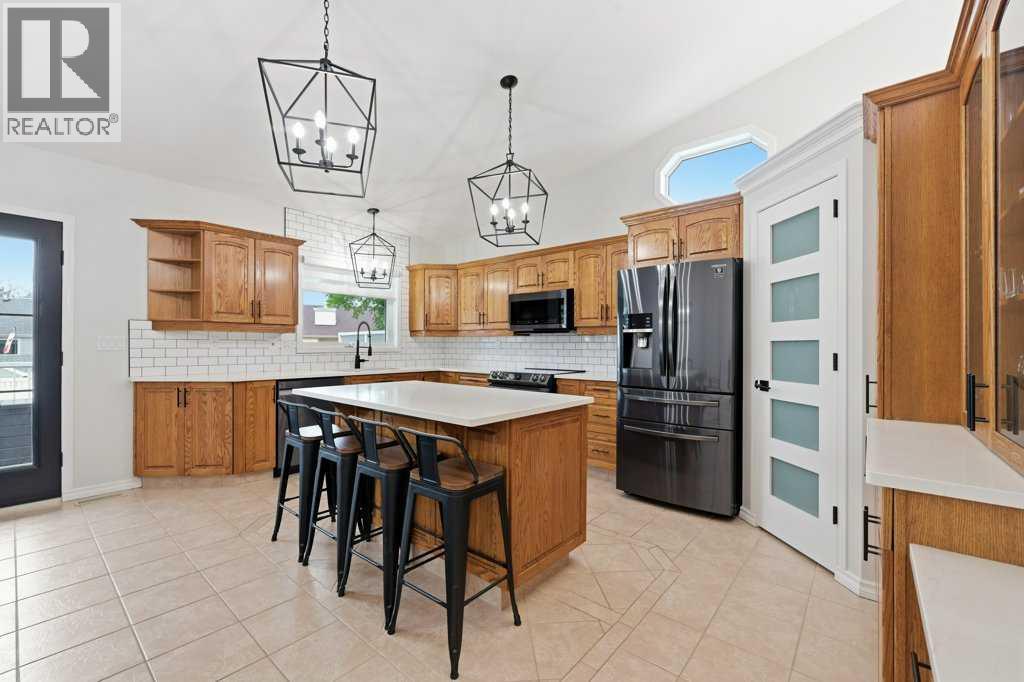 23 Dann Close - Image 7