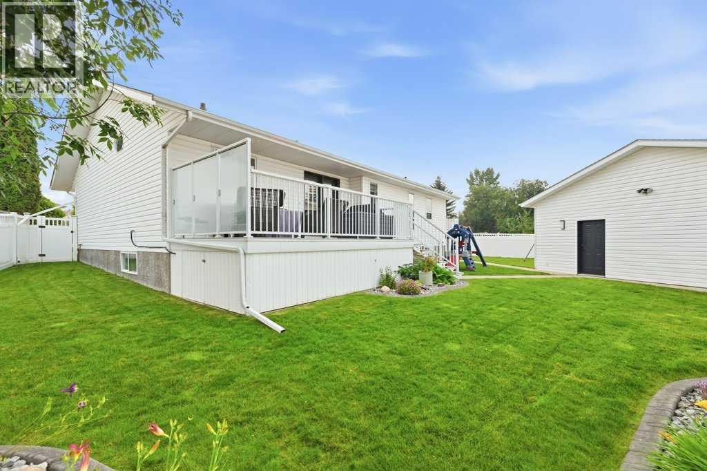 23 Dann Close - Image 34