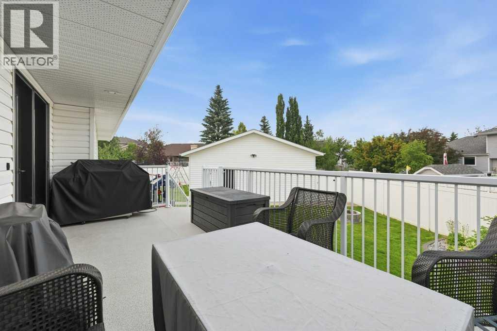 23 Dann Close - Image 32