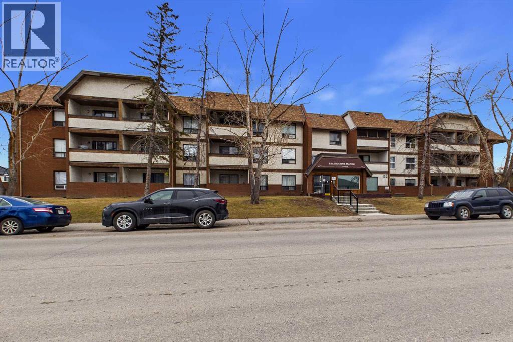 111, 1712 38 Street SE, Forest Lawn, Calgary photo 2