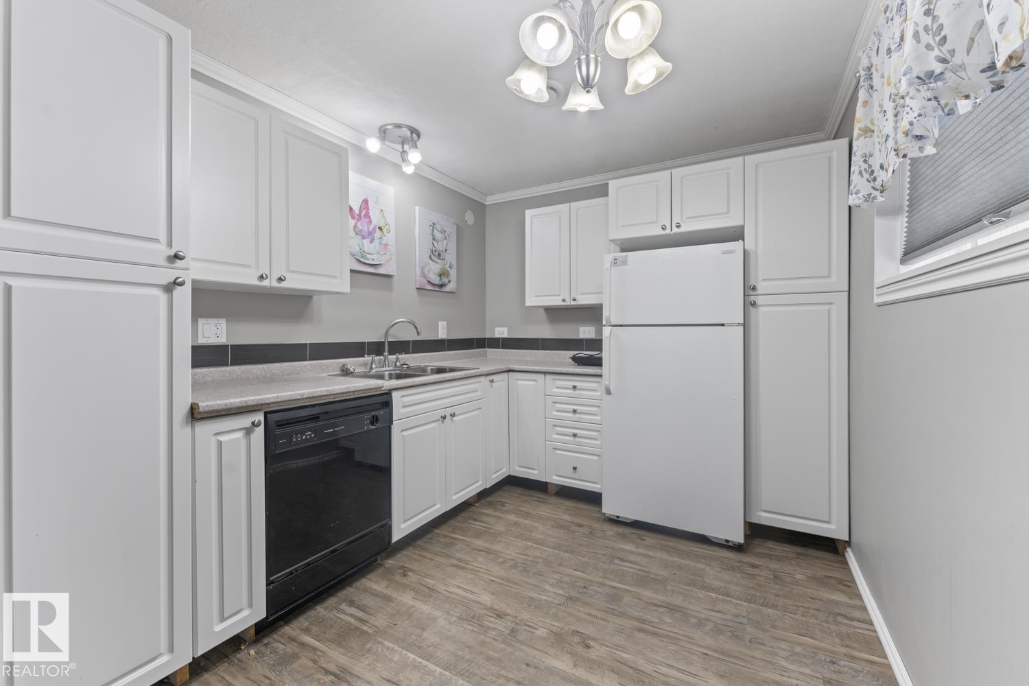 4412 51 AV - Image 20