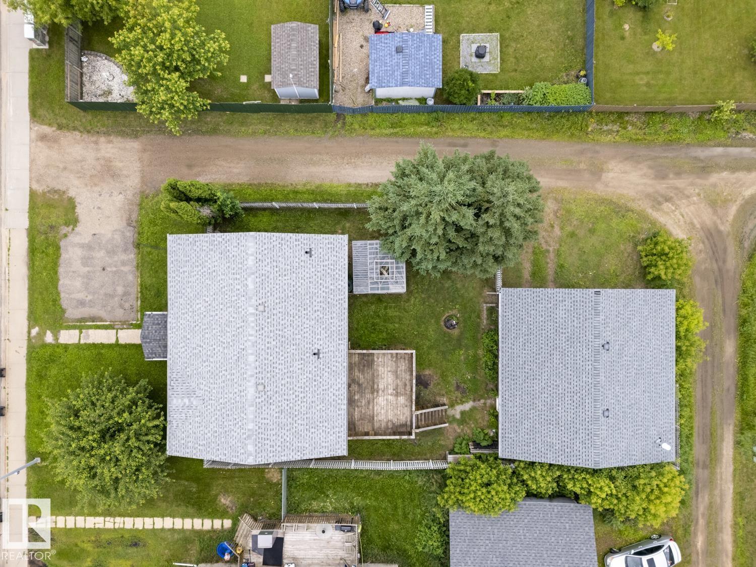 4412 51 AV - Image 23