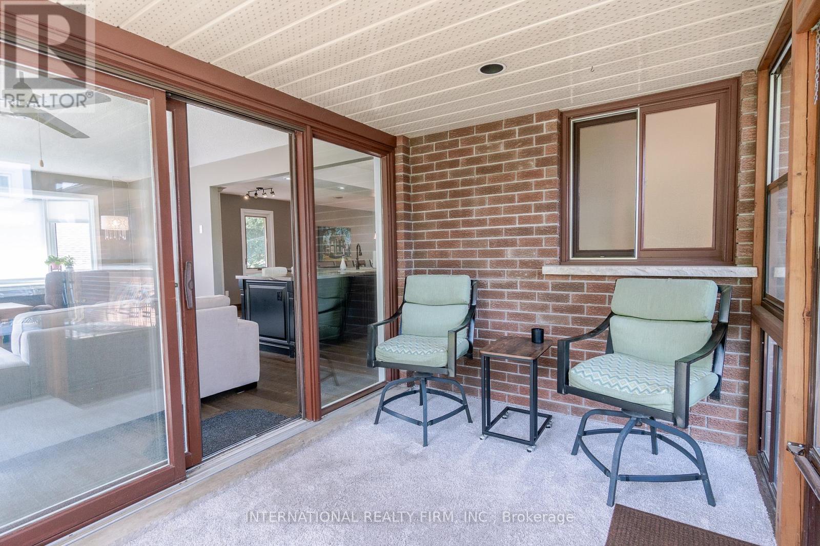 324 BETHUNE DRIVE N - 15
