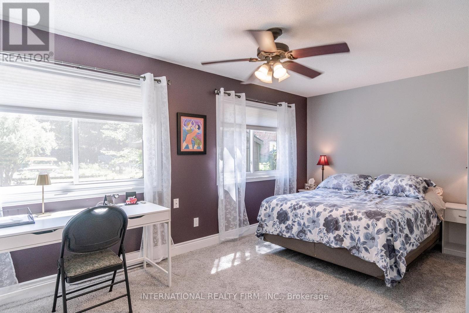 324 BETHUNE DRIVE N - 27